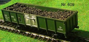 Nr. 609   JOUEF H0; Güterwagen offen mit Kohlenbeladung, 2 achsig