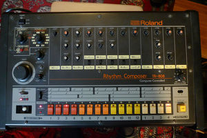 Roland TR-808 das Original Drumcomputer Drummachine