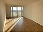 Moderne 2- Zimmer Wohnung mit großem Balkon & Fernblick